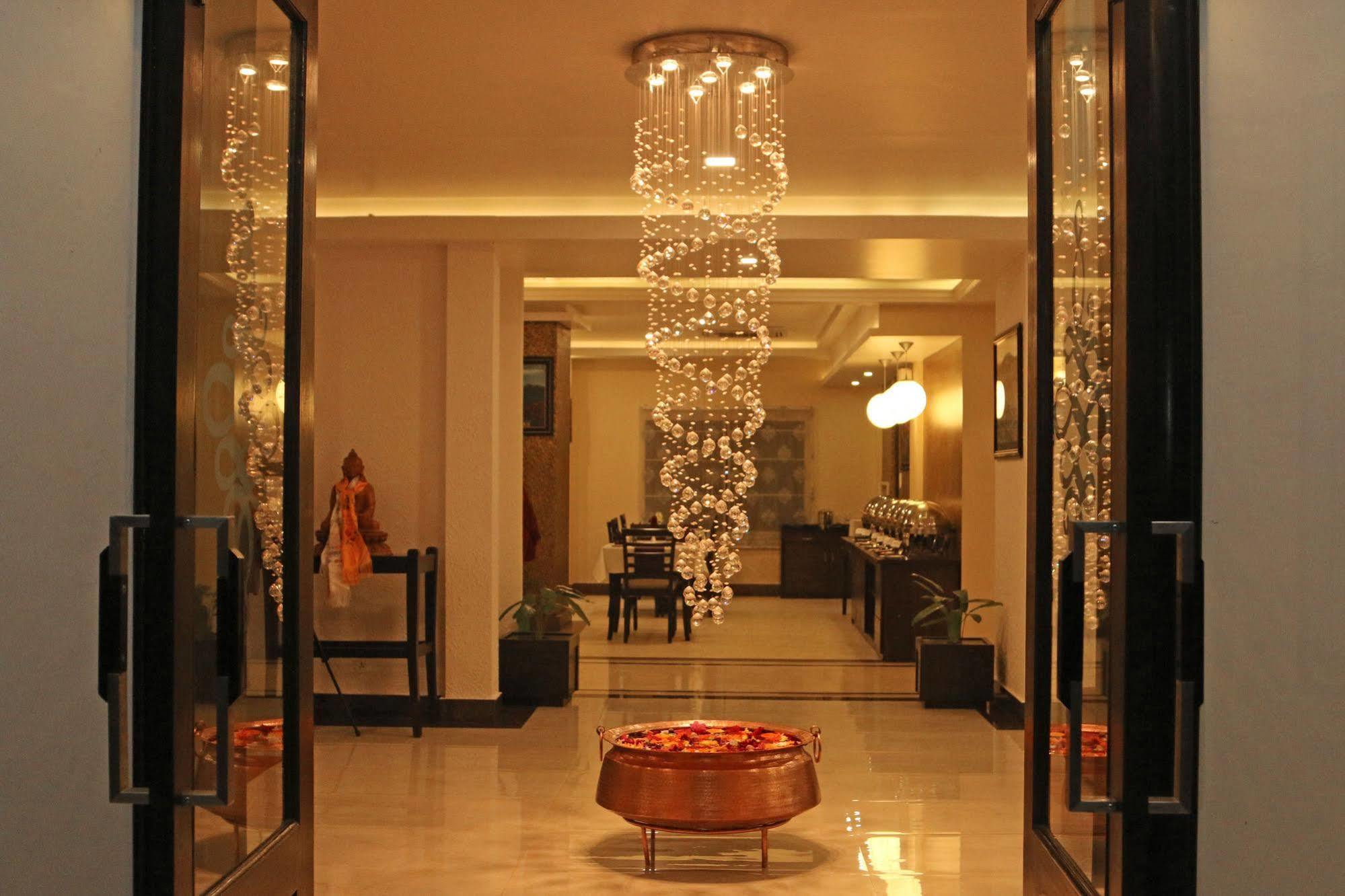 Hotel Harmika Katmandu Zewnętrze zdjęcie